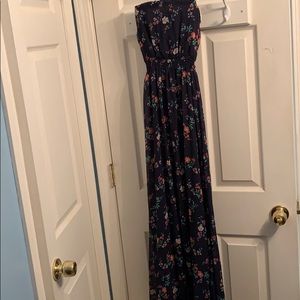 Hollister maxi dress